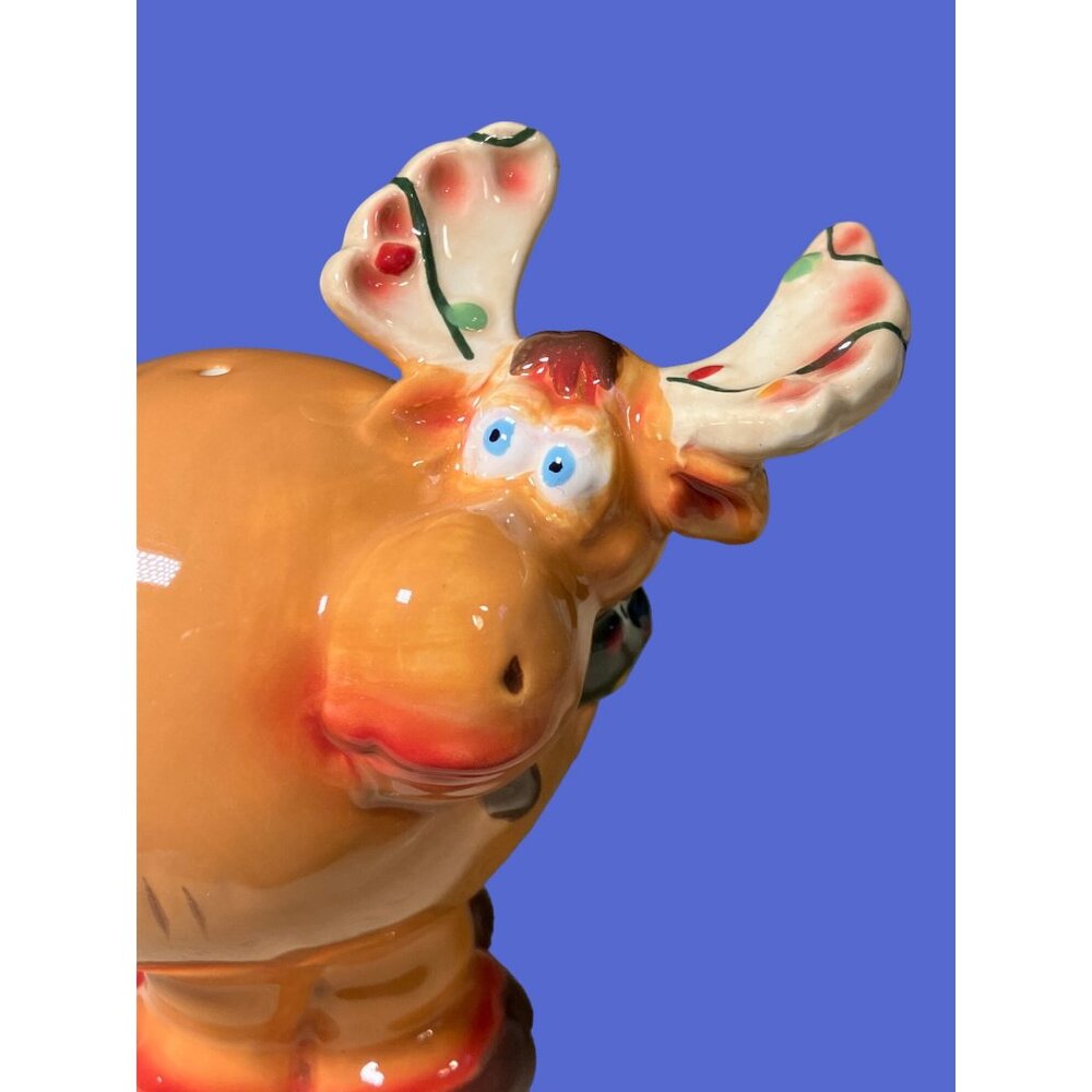Pacific Christmas Reindeer salt and Pepper Shaker Set - Picture 9 of 12